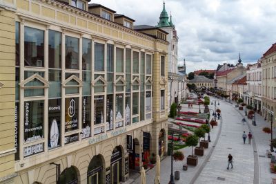 Budynek przy ul. 3 Maja 13 współcześnie po przebudowie z 2002 r. Fot. Grzegorz Bukała Urząd Miasta Rzeszowa